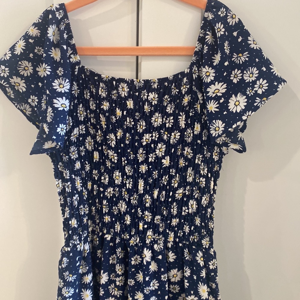 Speechless Kids smocked bodice Navy dress w/White/yellow daisy pattern - size 12 - Picture 2 of 7